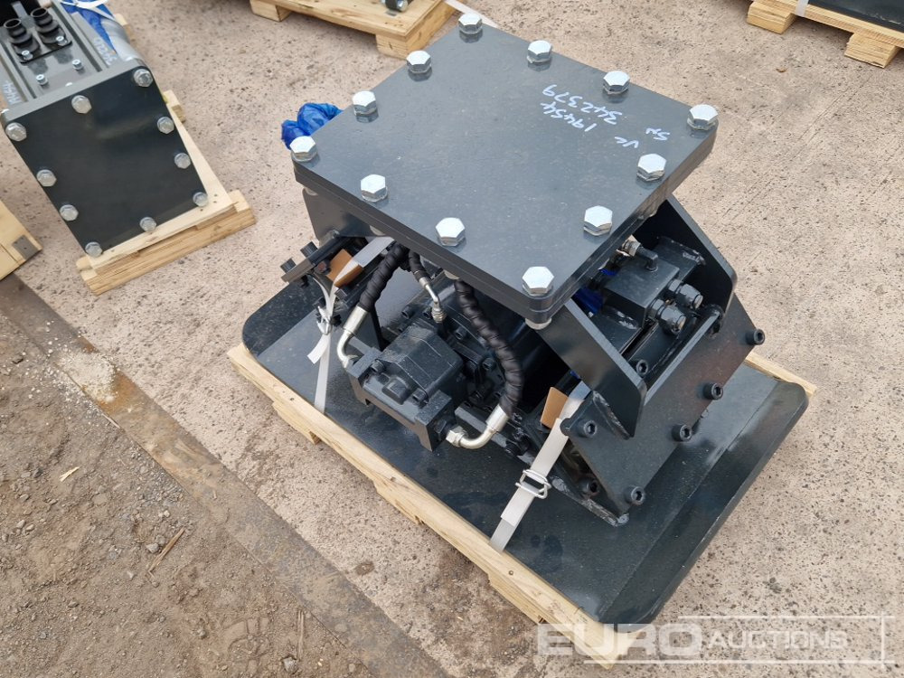 Unused Plate Compactor to suit 6 Ton Excavator - Lisaseade - Ekskavaator: pilt 5 Unused Plate Compactor to suit 6 Ton Excavator - Lisaseade - Ekskavaator: pilt 5
