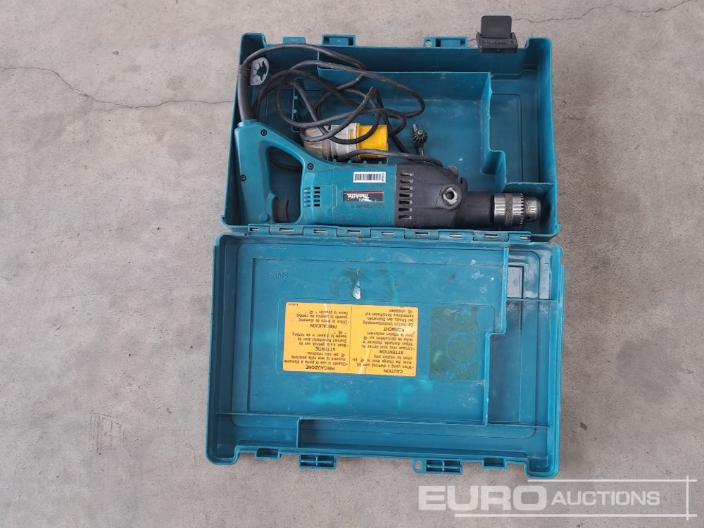 Makita 8406 110 Volt Diamond Core Drill - Ehitusseade: pilt 4 Makita 8406 110 Volt Diamond Core Drill - Ehitusseade: pilt 4