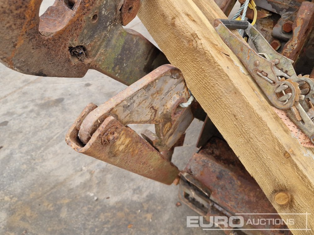 Traktor Massey Ferguson 4WD Tractor, 3 Spool Valve (Spares): pilt 30