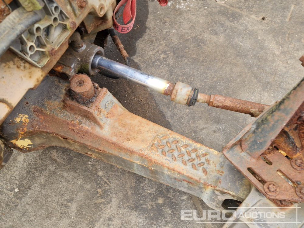 Traktor Massey Ferguson 4WD Tractor, 3 Spool Valve (Spares): pilt 14