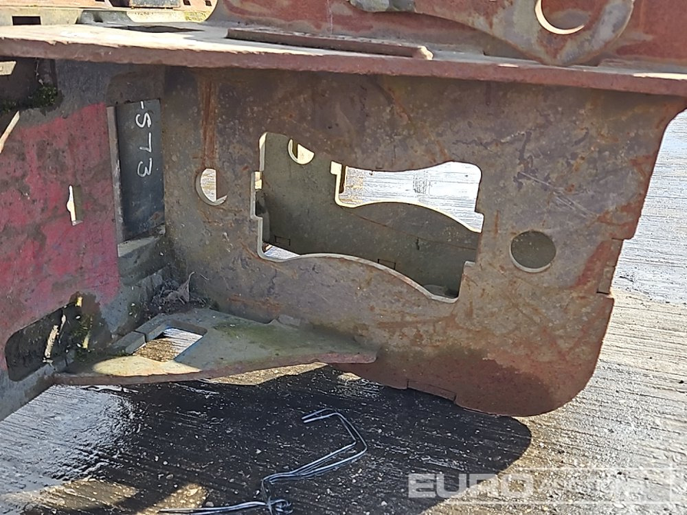 Materjali käitlemise seade Dromone Fork Frame & Forks 45mm Pin to suit 4-6 Ton Excavator: pilt 14