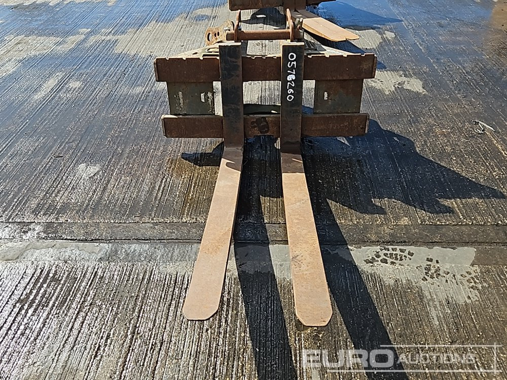 Materjali käitlemise seade Dromone Fork Frame & Forks 45mm Pin to suit 4-6 Ton Excavator: pilt 8
