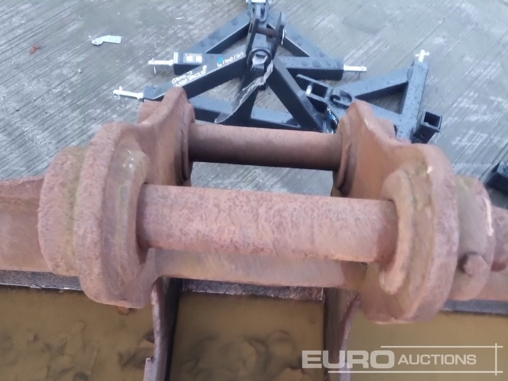 Kopp Miller 84" Ditching Bucket 80mm Pin to suit 20 Ton Excavator: pilt 9 Kopp Miller 84" Ditching Bucket 80mm Pin to suit 20 Ton Excavator: pilt 9