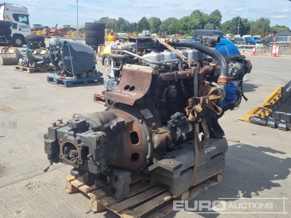 Mitsubishi 6 Cylinder Engine, Pump - Mootor: pilt 5 Mitsubishi 6 Cylinder Engine, Pump - Mootor: pilt 5