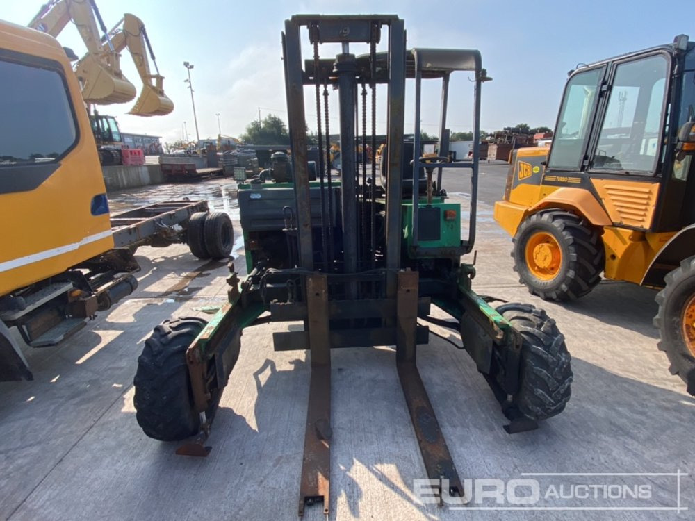 Moffett Mounty M7 24.3W, 3 Wheeled Trailer Mountable Forklift, 2 Stage Mast - Veoautol põhinev kahveltõstuk: pilt 5 Moffett Mounty M7 24.3W, 3 Wheeled Trailer Mountable Forklift, 2 Stage Mast - Veoautol põhinev kahveltõstuk: pilt 5