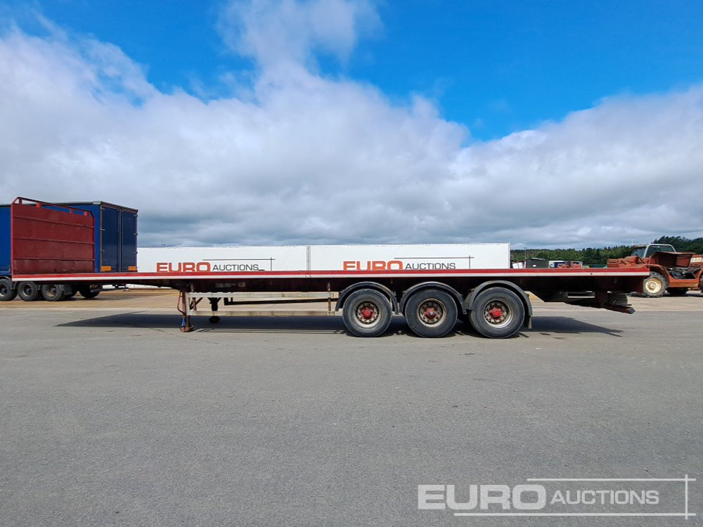 Montracon 45' Tri Axle Flat Trailer, Goal Post Sockets - Platvorm/ Madelpoolhaagis: pilt 2 Montracon 45' Tri Axle Flat Trailer, Goal Post Sockets - Platvorm/ Madelpoolhaagis: pilt 2