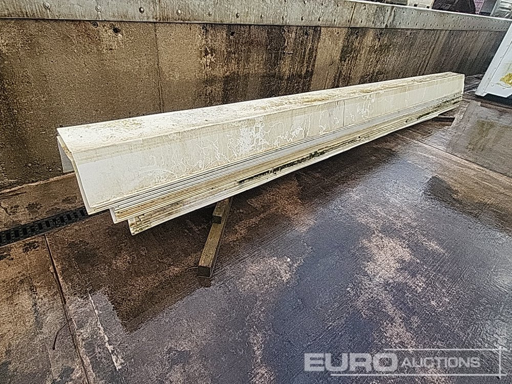 6m Pladtic Plastic Flashing/Gutter - Muu seadmestik: pilt 1 6m Pladtic Plastic Flashing/Gutter - Muu seadmestik: pilt 1
