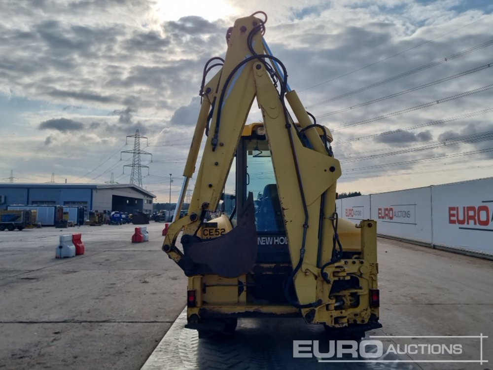 New Holland LB95-4PT - Ekskavaator-laadur: pilt 4 New Holland LB95-4PT - Ekskavaator-laadur: pilt 4