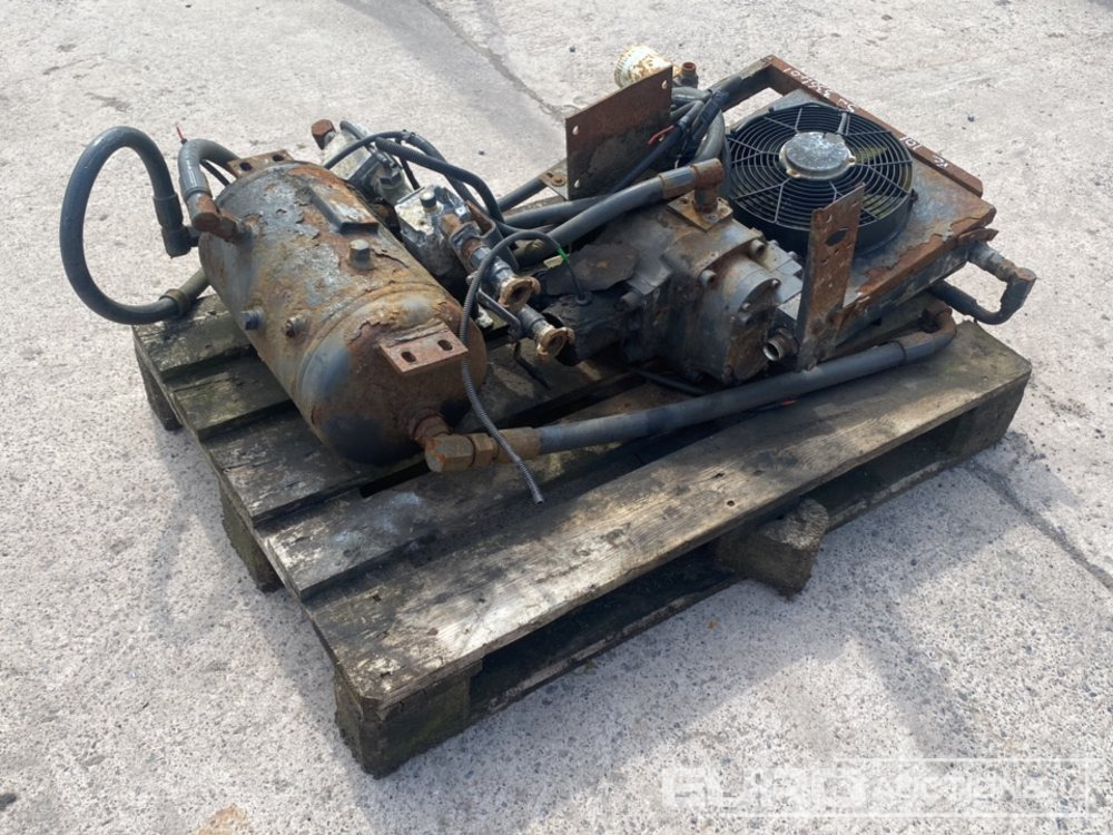 PTO Driven Compressor, Radiator - Radiaator: pilt 5 PTO Driven Compressor, Radiator - Radiaator: pilt 5