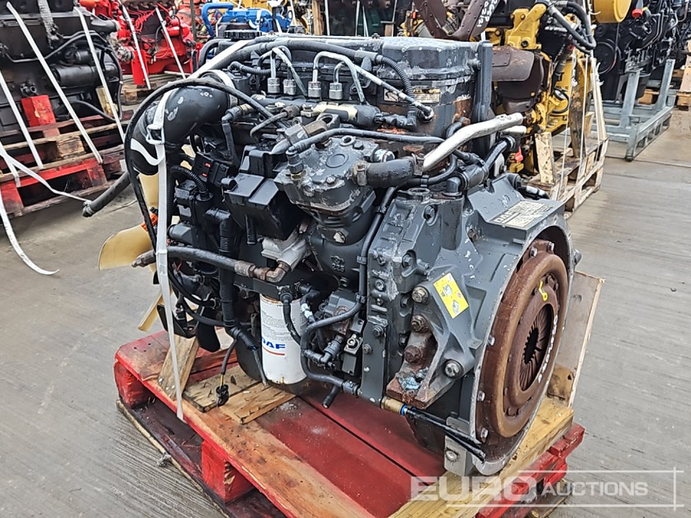 Paccar 4 Cylinder Engine - Mootor: pilt 1 Paccar 4 Cylinder Engine - Mootor: pilt 1