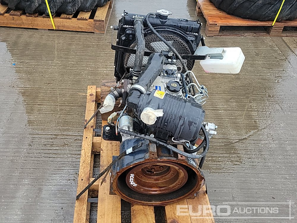 Perkins 3 Cylinder Engine - Mootor: pilt 4 Perkins 3 Cylinder Engine - Mootor: pilt 4