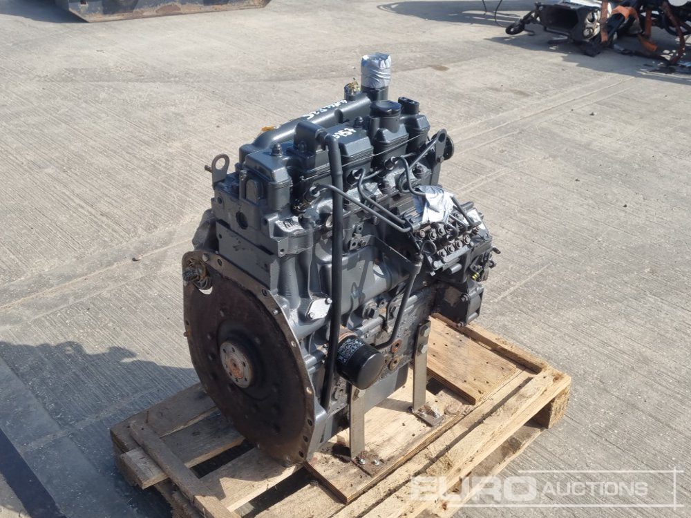 Perkins 4 Cylnder Engine - Mootor: pilt 1 Perkins 4 Cylnder Engine - Mootor: pilt 1