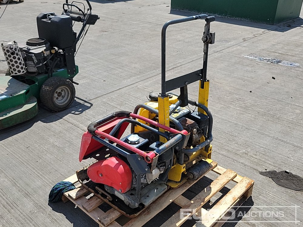 Petrol Compaction Plate, Honda Engine (2 of) - Asfaldimasin: pilt 3 Petrol Compaction Plate, Honda Engine (2 of) - Asfaldimasin: pilt 3