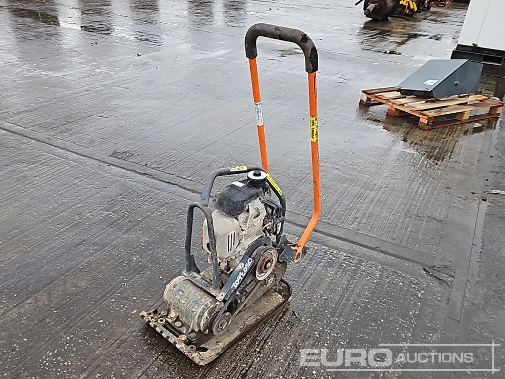 Petrol Compaction Plate, Honda Engine - Asfaldimasin: pilt 1 Petrol Compaction Plate, Honda Engine - Asfaldimasin: pilt 1