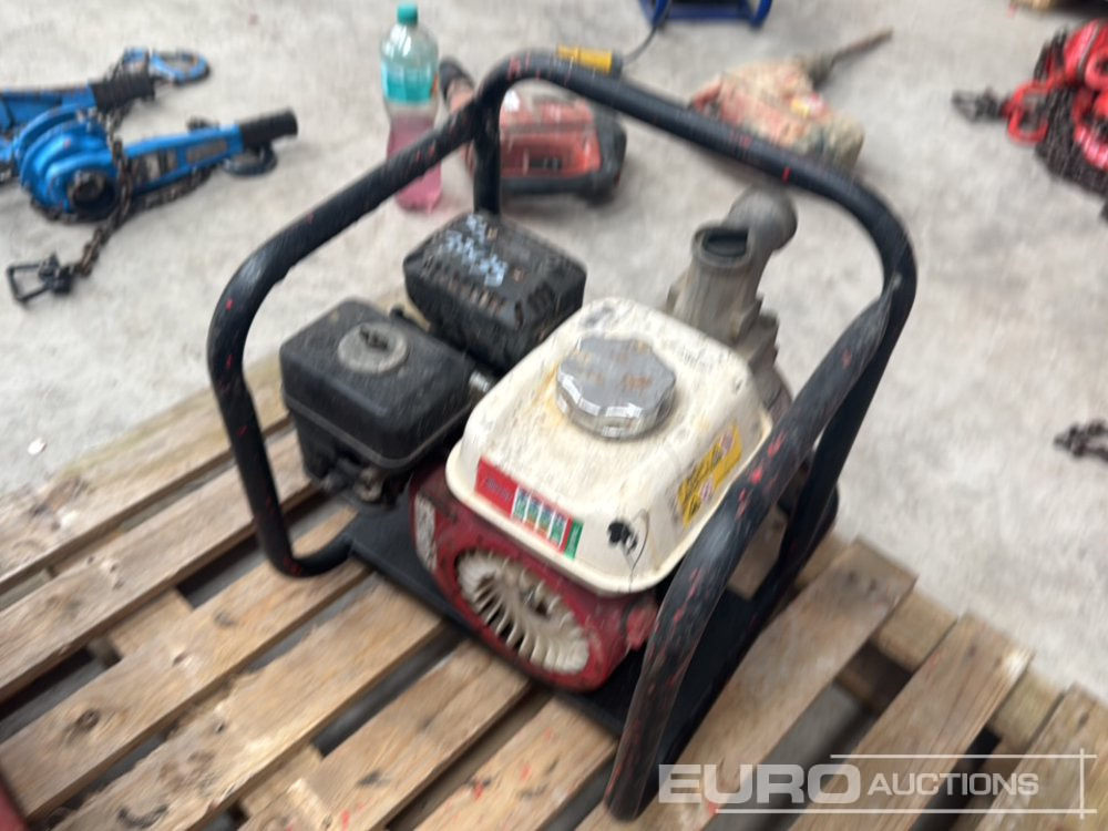 Petrol Water Pump, Honda Engine (Recoil Missing) - Veepump: pilt 1 Petrol Water Pump, Honda Engine (Recoil Missing) - Veepump: pilt 1