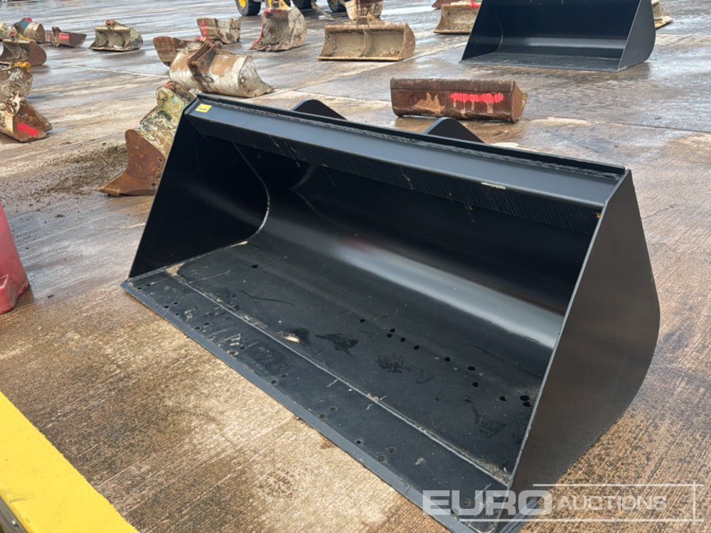 Unused Strickland 90" Loading Bucket to suit Manitou Telehandler - Põllutööseade: pilt 2 Unused Strickland 90" Loading Bucket to suit Manitou Telehandler - Põllutööseade: pilt 2