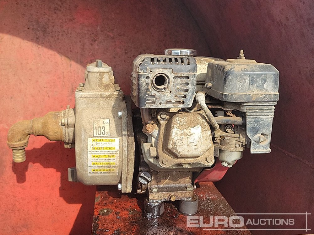Säilitusmahuti Redrock Single Axle Draw Bar Fuel Bowser, Honda Pump: pilt 11