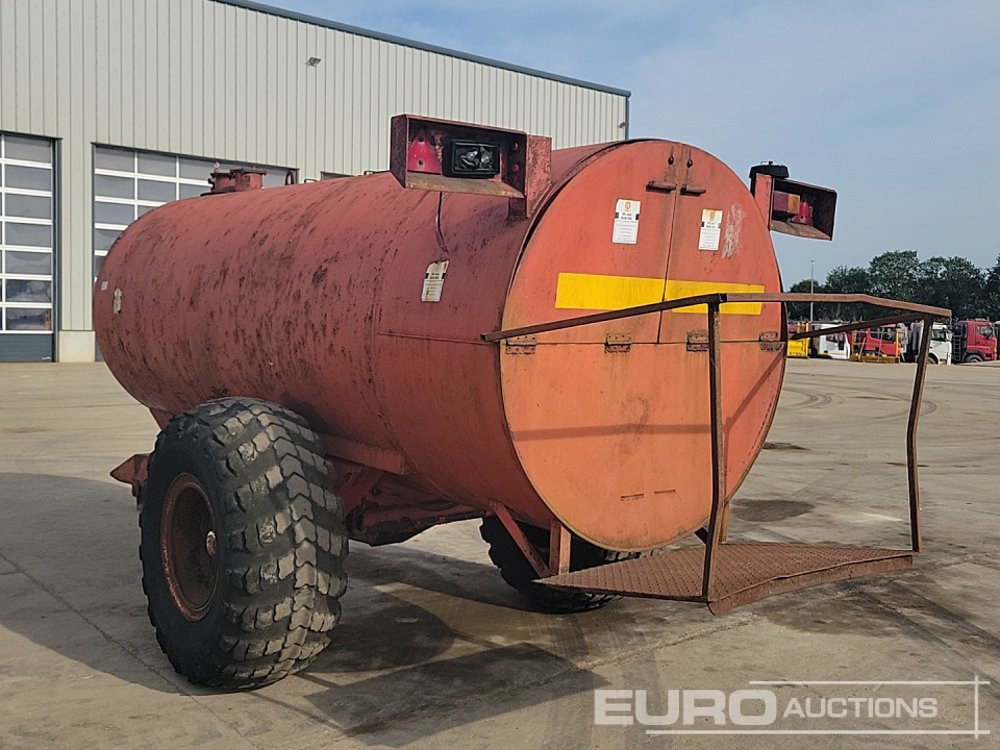 Redrock Single Axle Draw Bar Fuel Bowser, Honda Pump - Säilitusmahuti: pilt 3 Redrock Single Axle Draw Bar Fuel Bowser, Honda Pump - Säilitusmahuti: pilt 3
