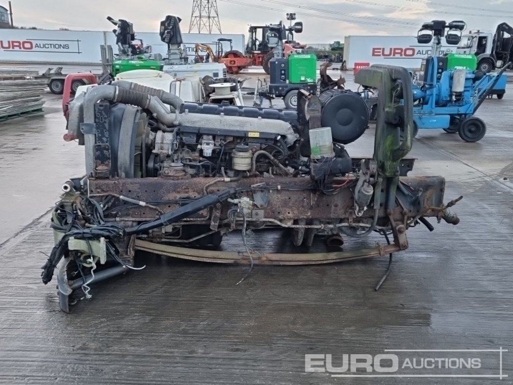 Renault 6 Cylinder Power Pack - Mootor: pilt 2 Renault 6 Cylinder Power Pack - Mootor: pilt 2