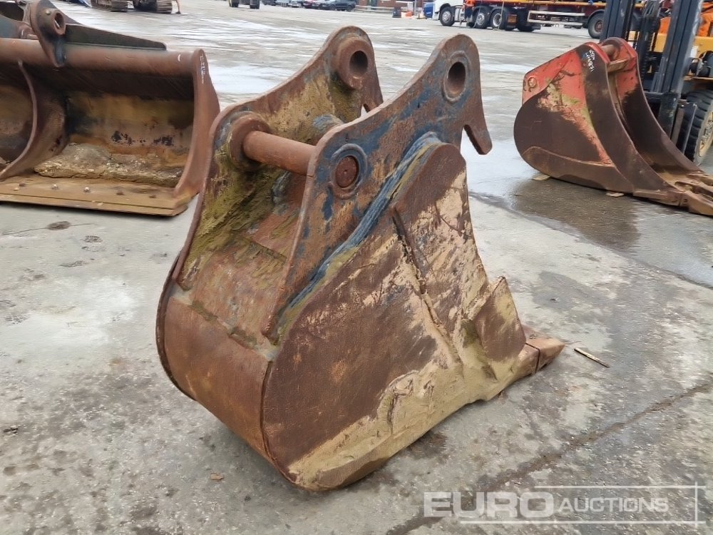 Rhinox 24" Digging Bucket 80mm Pin to suit 20 Ton Excavator - Kopp: pilt 5 Rhinox 24" Digging Bucket 80mm Pin to suit 20 Ton Excavator - Kopp: pilt 5