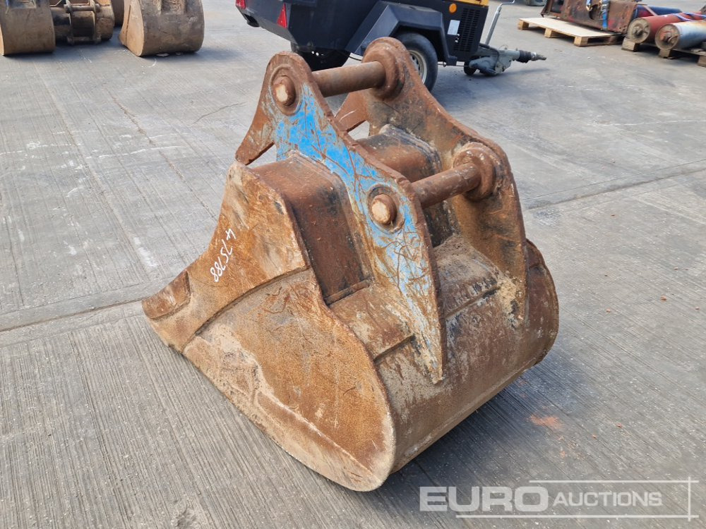 Rhinox 30" Digging Bucket 65mm Pin to suit 13 Ton Excavator - Kopp: pilt 3 Rhinox 30" Digging Bucket 65mm Pin to suit 13 Ton Excavator - Kopp: pilt 3