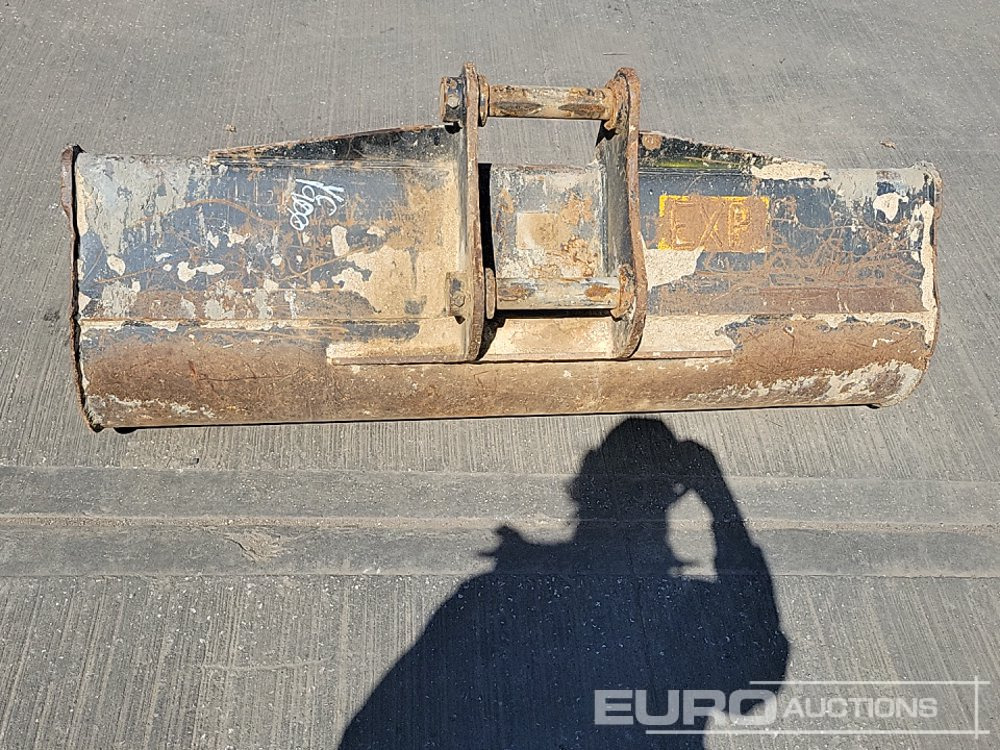 Rhinox 60" Ditching Bucket 50mm Pin to suit 6-8 Ton Excavator - Kopp: pilt 4 Rhinox 60" Ditching Bucket 50mm Pin to suit 6-8 Ton Excavator - Kopp: pilt 4