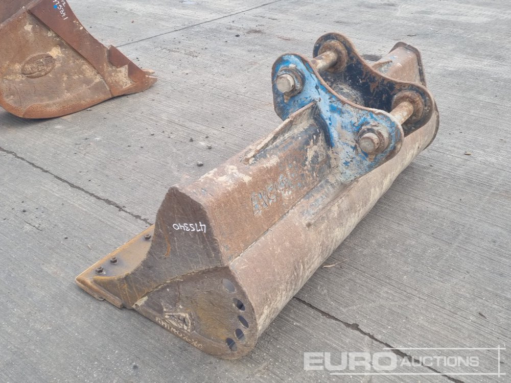 Rhinox 72" Ditching Bucket 65mm Pin to suit 13 Ton Excavator - Kopp: pilt 5 Rhinox 72" Ditching Bucket 65mm Pin to suit 13 Ton Excavator - Kopp: pilt 5