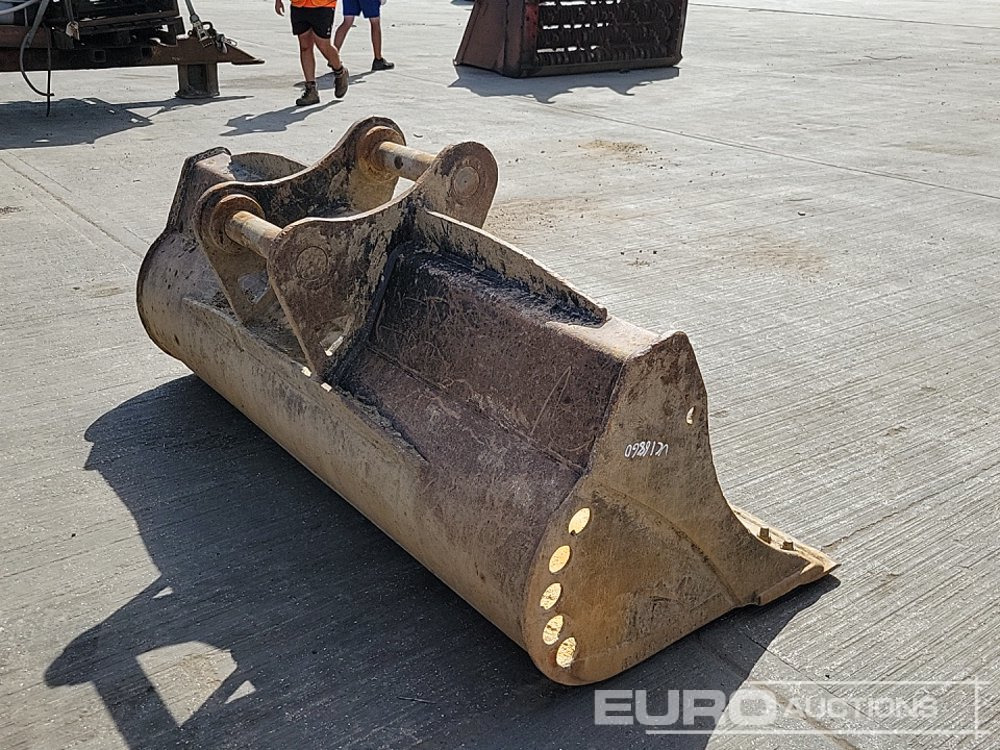 Rhinox 84" Ditching Bucket 80mm Pin to suit 20 Ton Excavator - Kopp: pilt 5 Rhinox 84" Ditching Bucket 80mm Pin to suit 20 Ton Excavator - Kopp: pilt 5