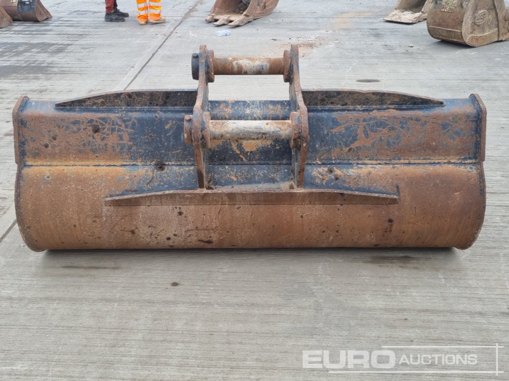 Rhinox 84" Ditching Bucket 80mm Pin to suit 20 Ton Excavator - Kopp: pilt 4 Rhinox 84" Ditching Bucket 80mm Pin to suit 20 Ton Excavator - Kopp: pilt 4