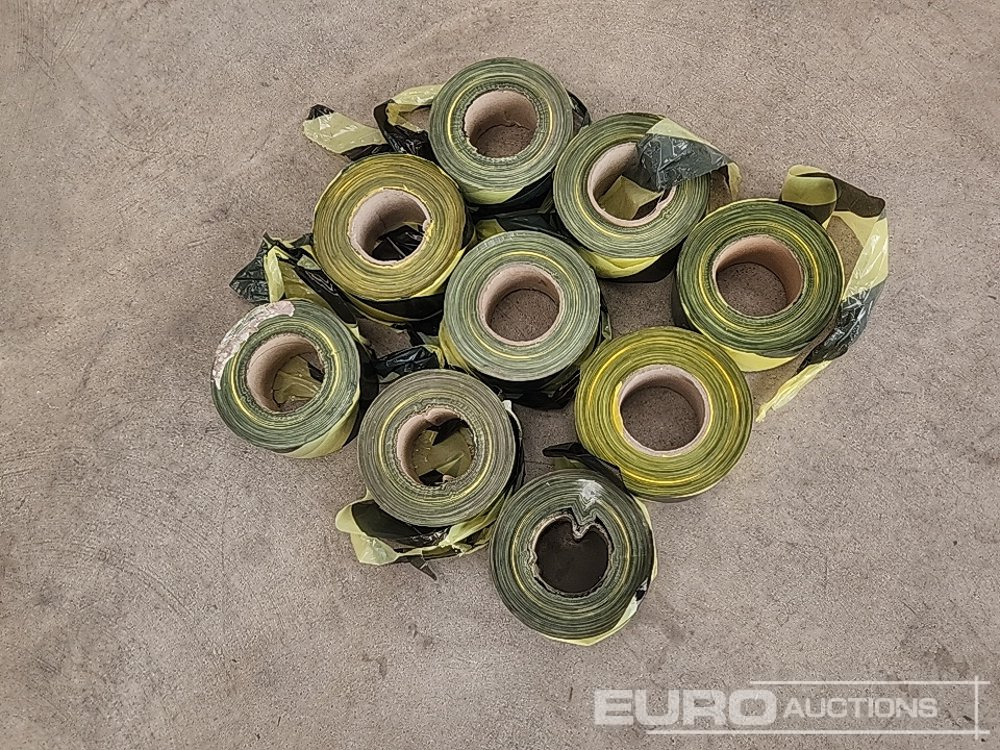 Roll of Yellow & Black Hazzard Tape (11 of) - Garaažiseadmed: pilt 3 Roll of Yellow & Black Hazzard Tape (11 of) - Garaažiseadmed: pilt 3