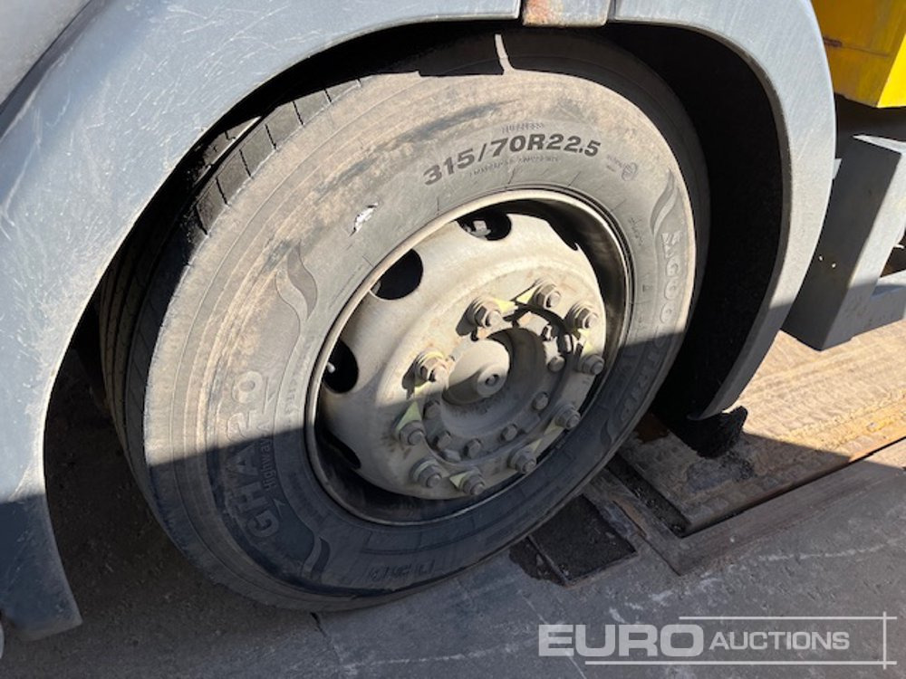Scania 94D 260 - Madelveok/ Platvormveok: pilt 4 Scania 94D 260 - Madelveok/ Platvormveok: pilt 4