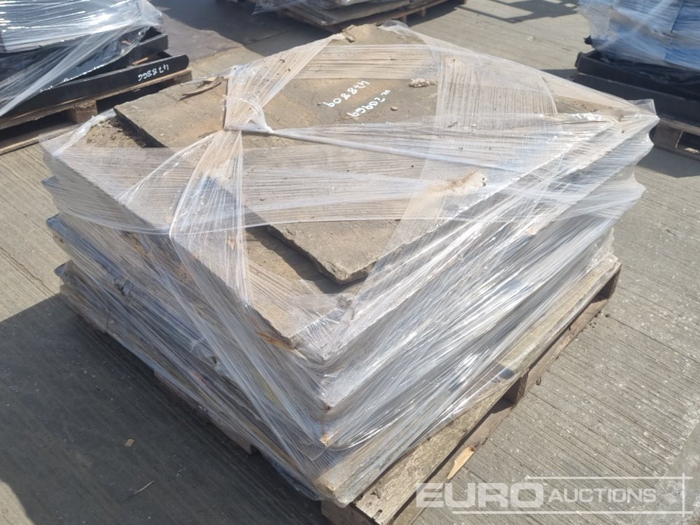 Selection of Various Size Reclaimed Stone Slabs (2 Pallers of) - Ehitusseade: pilt 3 Selection of Various Size Reclaimed Stone Slabs (2 Pallers of) - Ehitusseade: pilt 3