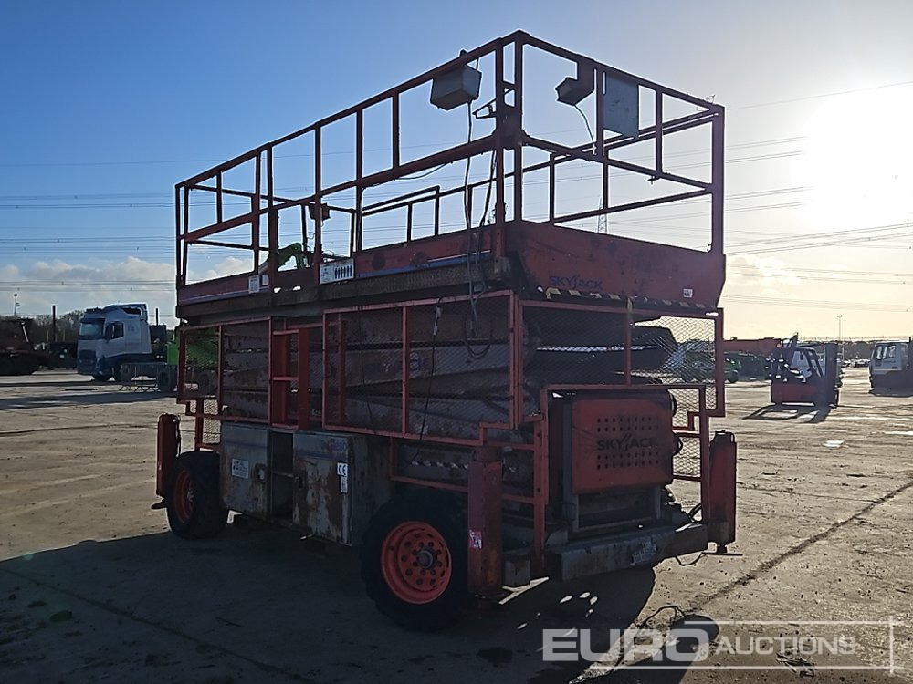 SkyJack SJ9250 - Platvorm: pilt 3 SkyJack SJ9250 - Platvorm: pilt 3