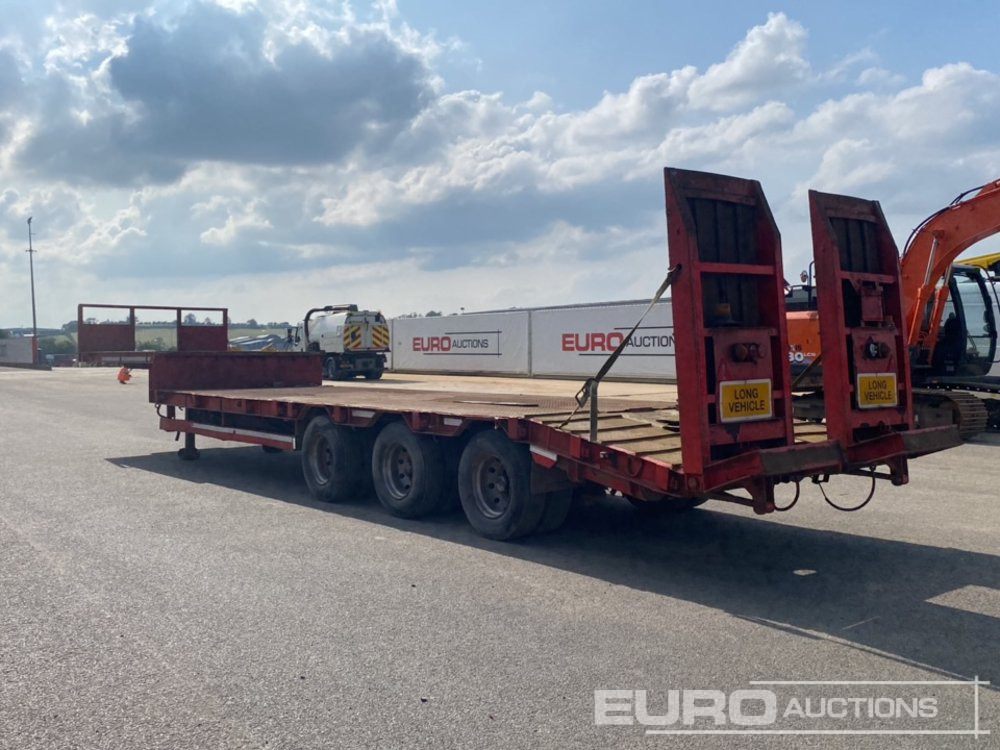 Soughan Tri Axle Stepframe Low Loader, Ramps - Madal platvormpoolhaagis: pilt 4 Soughan Tri Axle Stepframe Low Loader, Ramps - Madal platvormpoolhaagis: pilt 4