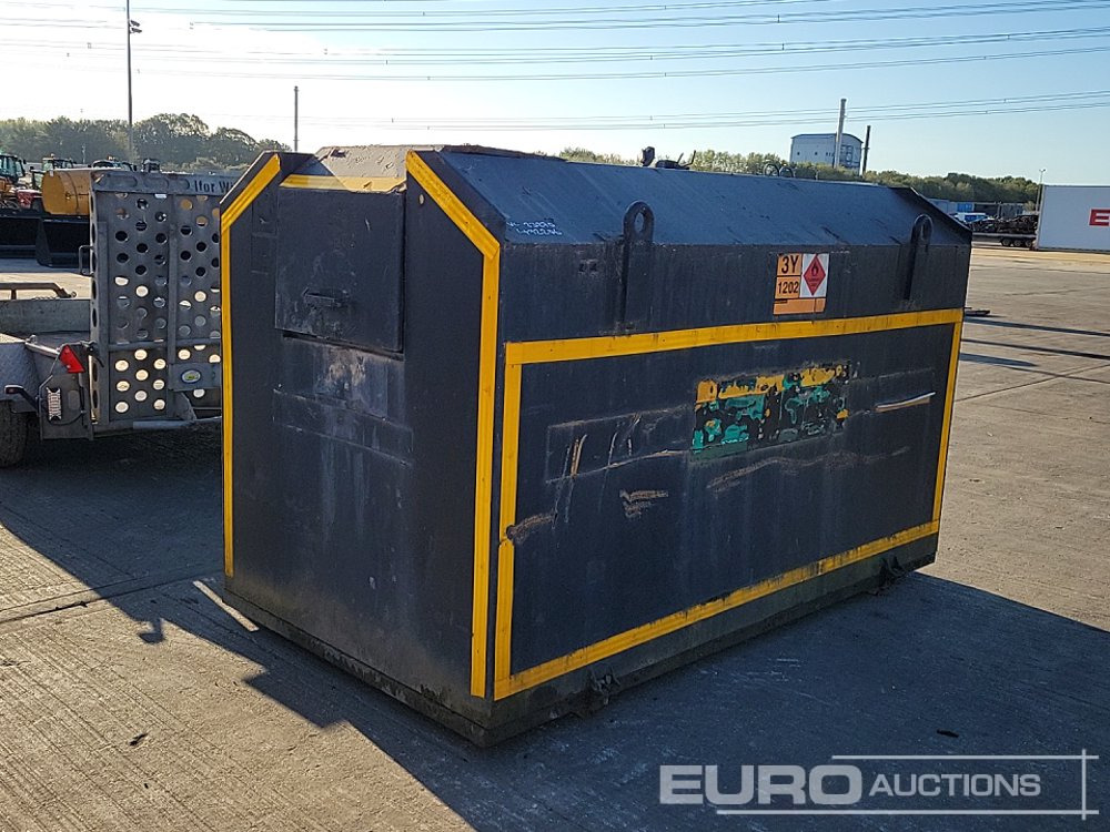Static Bunded Fuel Bowser - Säilitusmahuti: pilt 1 Static Bunded Fuel Bowser - Säilitusmahuti: pilt 1