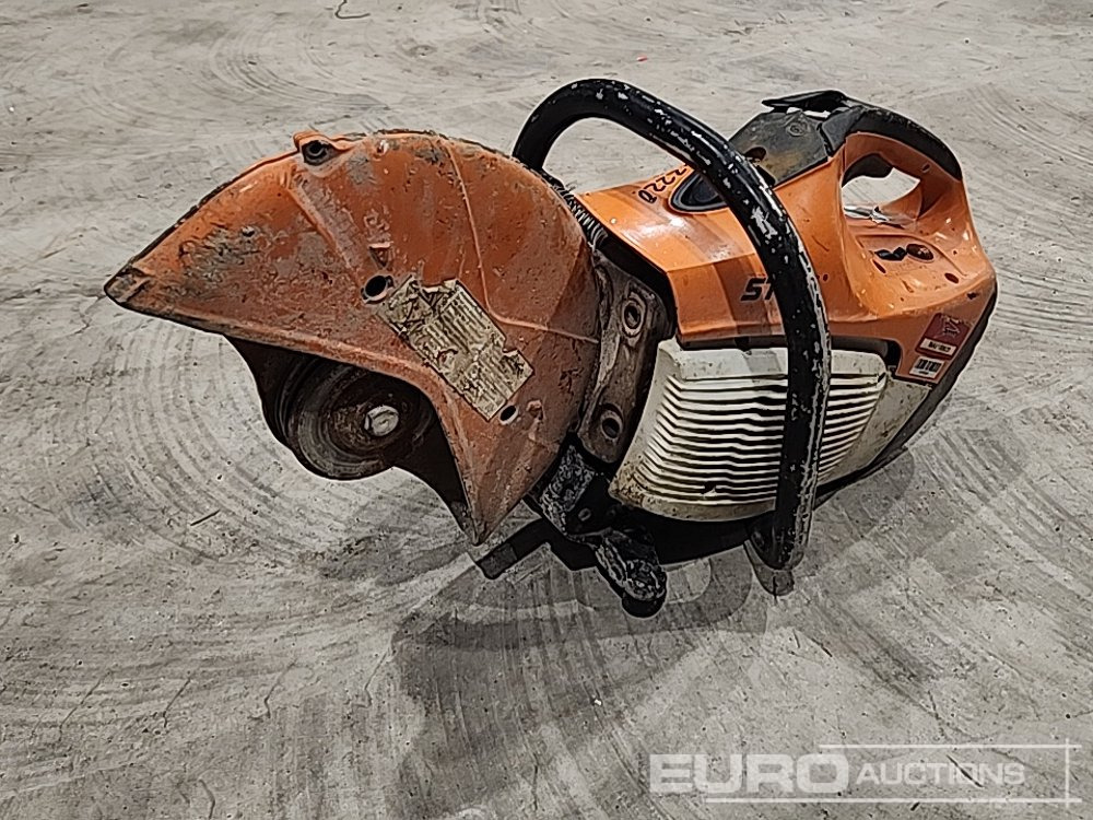 Stihl TS410 - Asfaldimasin: pilt 1 Stihl TS410 - Asfaldimasin: pilt 1