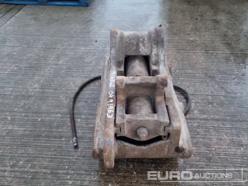Strickland Hydraulic Quick Hitch 65mm Pin to suit 13 Ton Excavator - Kiirühendus: pilt 4 Strickland Hydraulic Quick Hitch 65mm Pin to suit 13 Ton Excavator - Kiirühendus: pilt 4