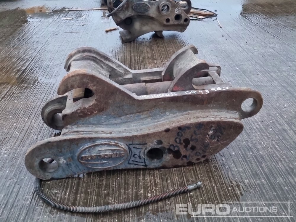 Strickland Hydraulic Quick Hitch 65mm Pin to suit 13 Ton Excavator - Kiirühendus: pilt 2 Strickland Hydraulic Quick Hitch 65mm Pin to suit 13 Ton Excavator - Kiirühendus: pilt 2