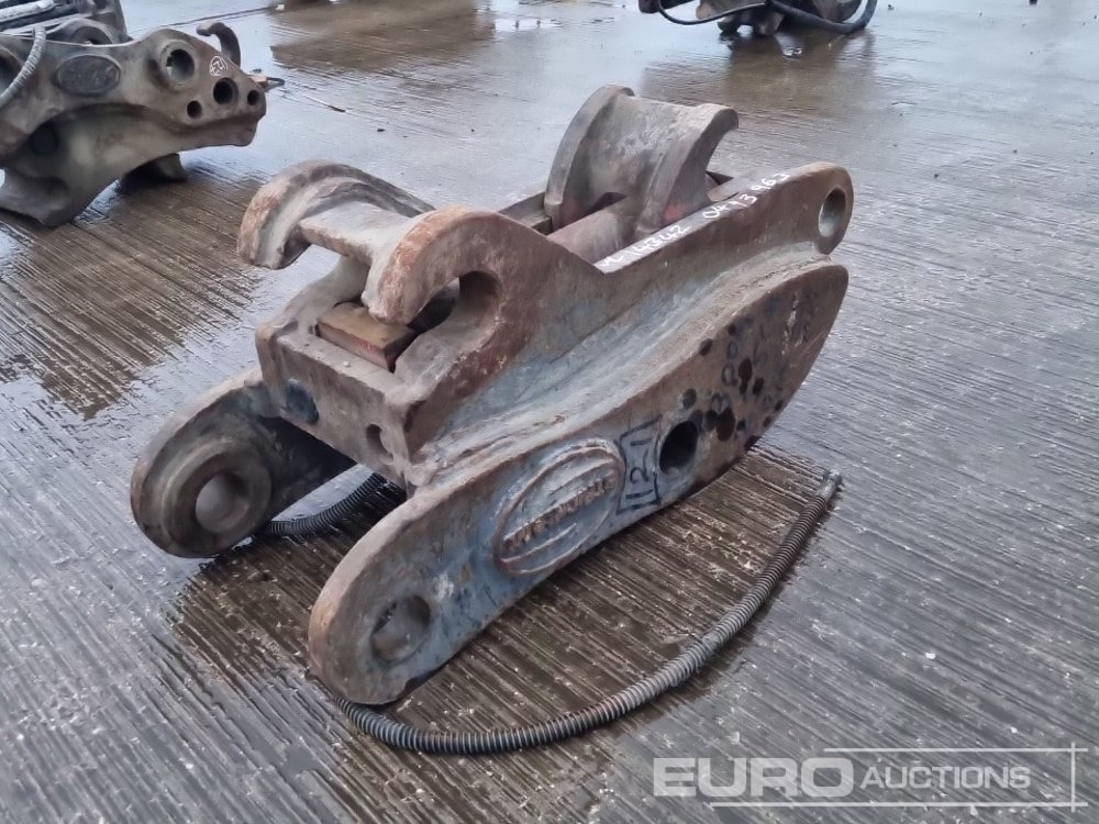 Strickland Hydraulic Quick Hitch 65mm Pin to suit 13 Ton Excavator - Kiirühendus: pilt 1 Strickland Hydraulic Quick Hitch 65mm Pin to suit 13 Ton Excavator - Kiirühendus: pilt 1