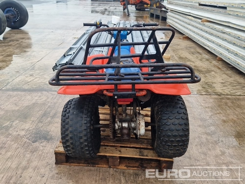 Suzuki 2WD Quad - ATV: pilt 4 Suzuki 2WD Quad - ATV: pilt 4
