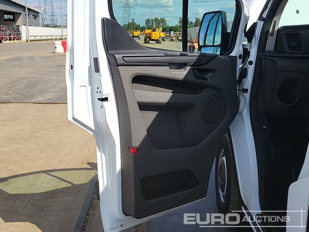 Tarbesõiduk 2021 Ford Transit Custom 300: pilt 26