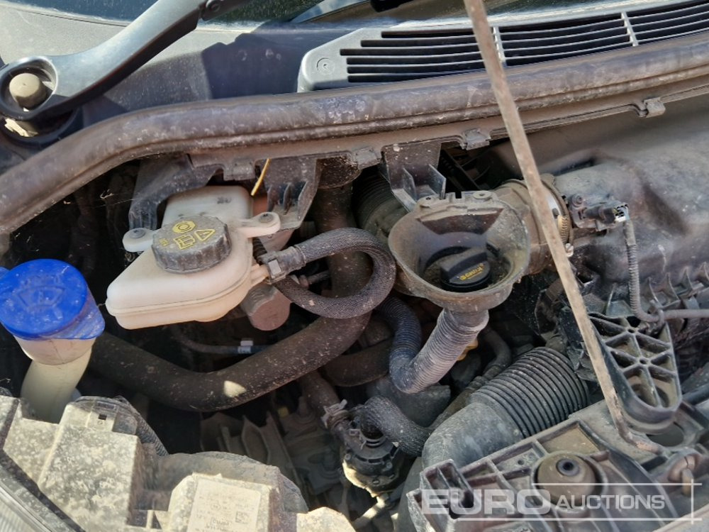 Tarbesõiduk 2022 Ford Transit Custom 300: pilt 14