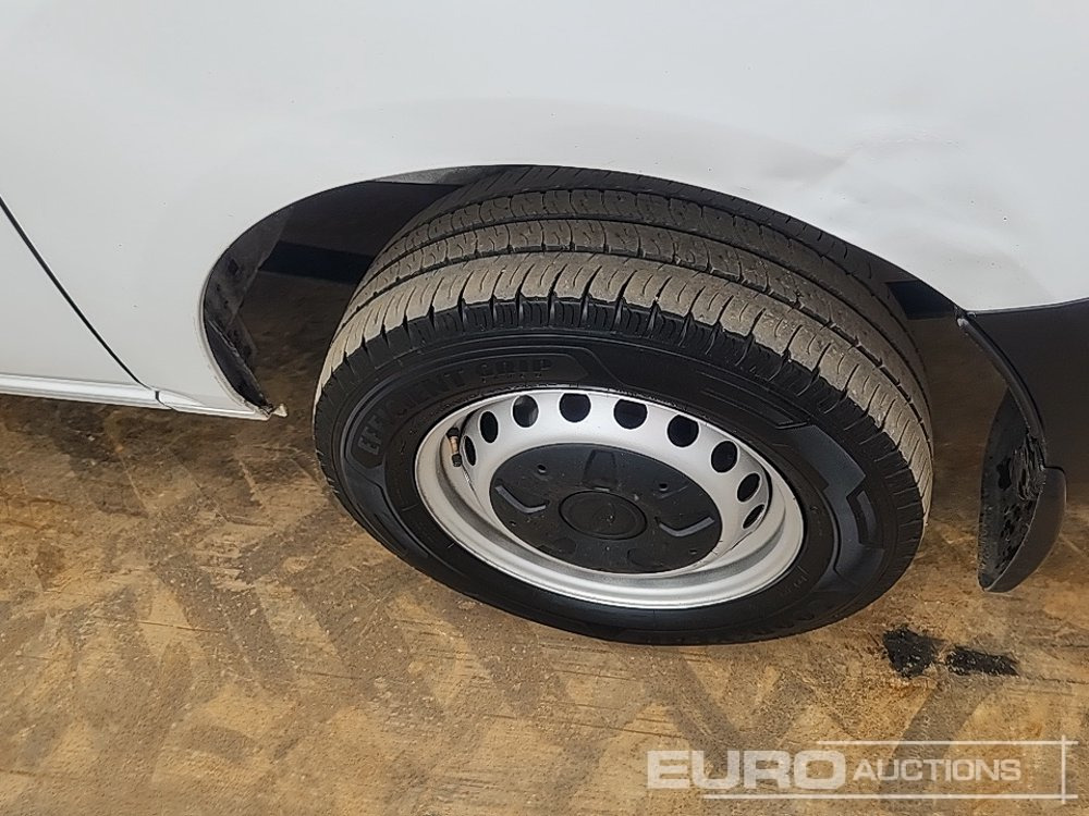 Tarbesõiduk 2022 Ford Transit Custom 300: pilt 9
