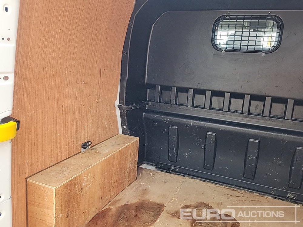 Tarbesõiduk 2022 Ford Transit Custom 300: pilt 15