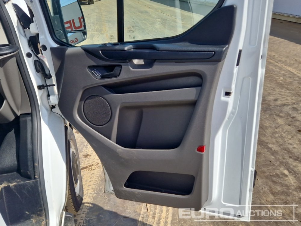Tarbesõiduk 2022 Ford Transit Custom 300: pilt 25