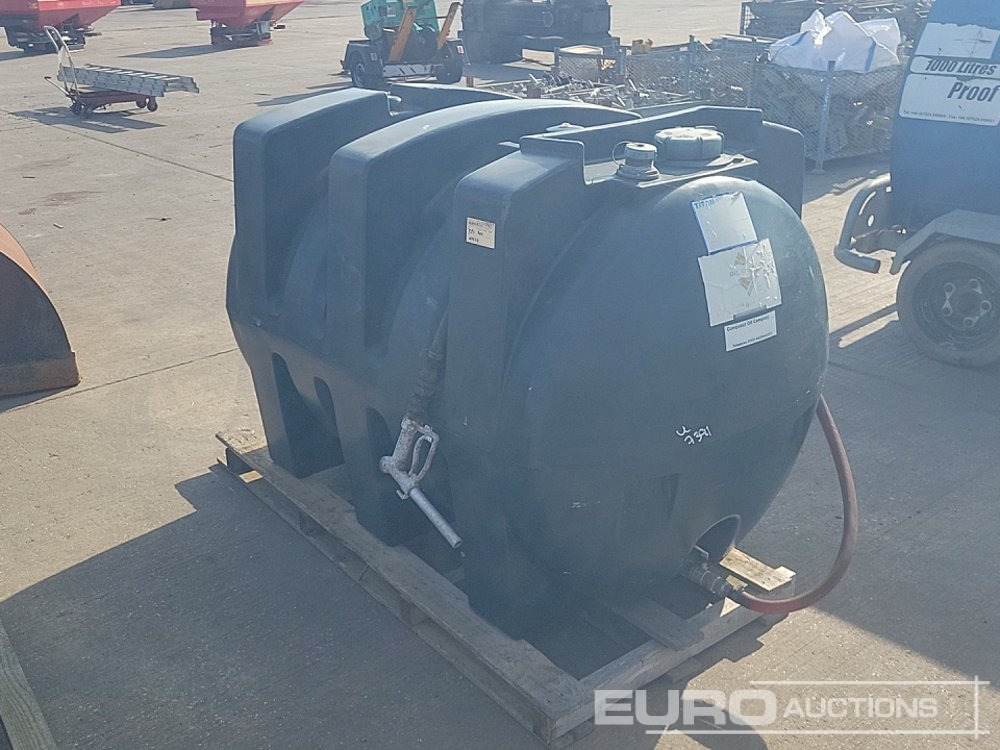 Titan Static Plastic Oil Bowser - Säilitusmahuti: pilt 3 Titan Static Plastic Oil Bowser - Säilitusmahuti: pilt 3