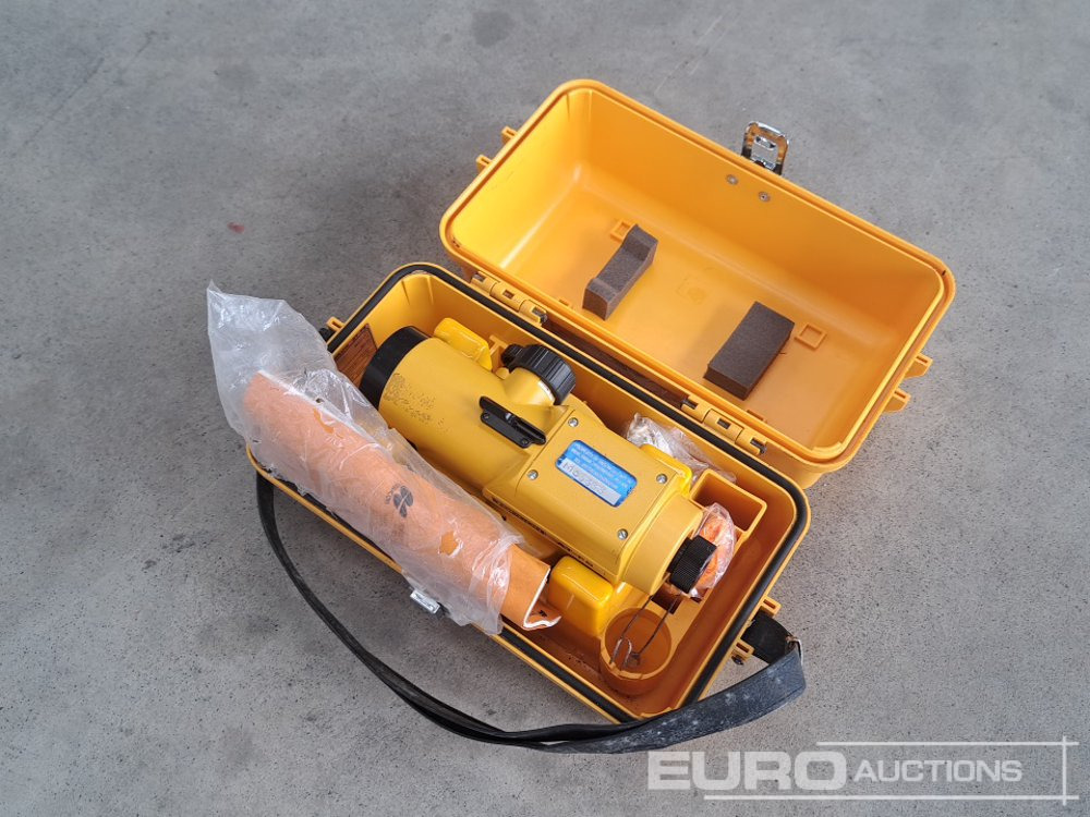 Topcon AT-F6 Dumpy Level - Garaažiseadmed: pilt 1 Topcon AT-F6 Dumpy Level - Garaažiseadmed: pilt 1