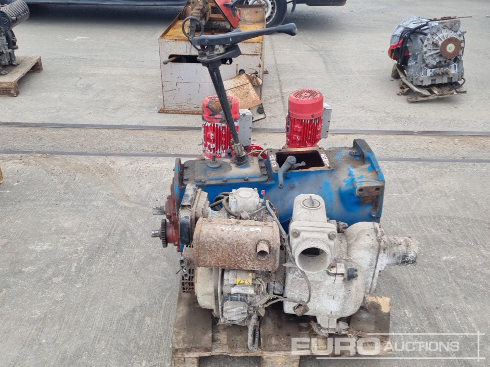 Transmission (Spare), Single Cylinder 3.5" Waterpump, Armstrong 400 Volt Waterpump (2 of) - Veepump: pilt 4 Transmission (Spare), Single Cylinder 3.5" Waterpump, Armstrong 400 Volt Waterpump (2 of) - Veepump: pilt 4