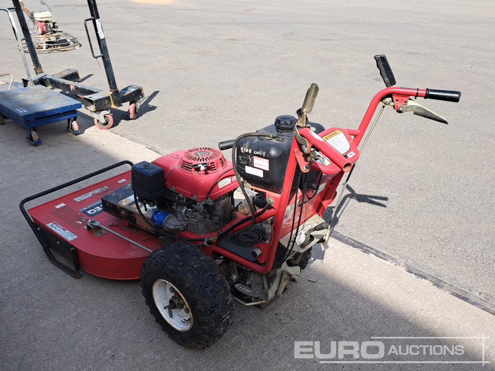 TurfTeq Multi Use Petrol Brush Cutter, Honda Engine - Ehitusseade: pilt 3 TurfTeq Multi Use Petrol Brush Cutter, Honda Engine - Ehitusseade: pilt 3
