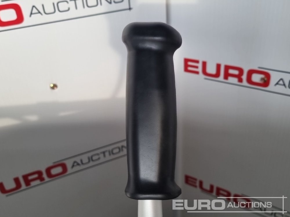 Unused 2024 Boss CG430Y-2 - Garaažiseadmed: pilt 5 Unused 2024 Boss CG430Y-2 - Garaažiseadmed: pilt 5